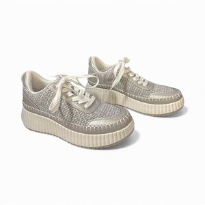 Universal Thread Silver Persephone Sneakers NWT Size 7.5